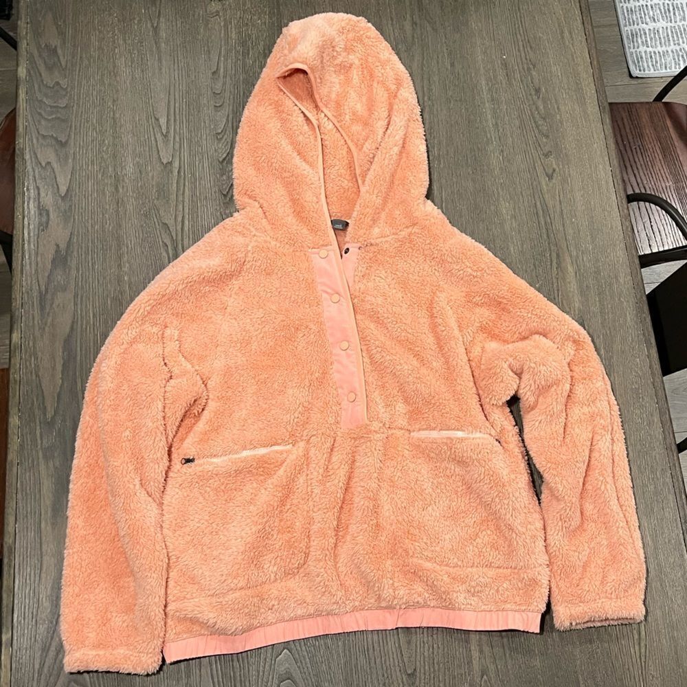 NWOT Eddie Bauer Quest Plush Pullover Hoodie 1/4 Button Up Peach Apricot Sz L